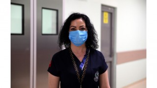 Salgınla mücadelede en ön cephede savaşan hemşireler çifte bayram yaşamak istiyor
