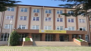 ADAPAZARI CEVAT AYHAN FEN LİSESİNİN YKS ZAFERİ GURULANDIRDI