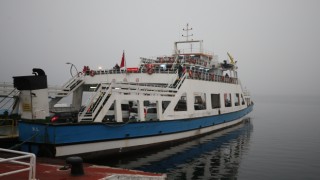 Çanakkale Boğazı yoğun sis nedeniyle transit gemi geçişlerine kapatıldı