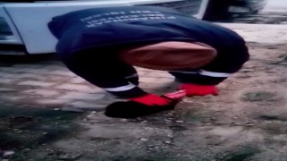Kırklareli’nde kafası konserve kutusuna sıkışan kedi kurtarıldı