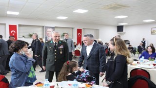 Kırklareli’nde şehit aileleri ve gaziler onuruna iftar verildi