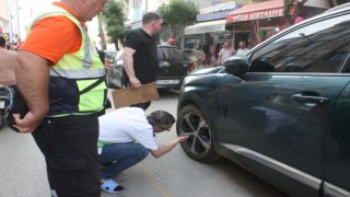 Keşan’da otomobilin motoruna giren kedi vatandaşları seferber etti