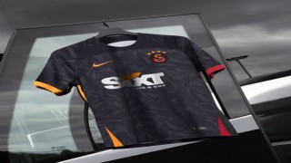 Galatasaray’da yeni sezon forma tanıtımı yapıldı