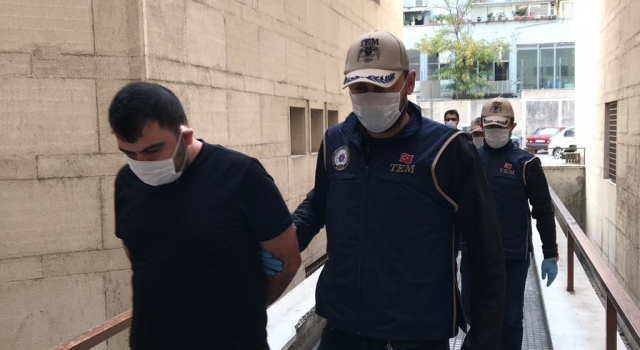 Bursa’da uyuşturucuyla yakalanan zanlının evinde el bombası bulundu