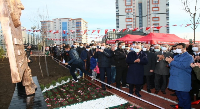 Mehmet Akif Ersoy Parkı Ve Anıtı Keçiören Sancaktepe’de açıldı
