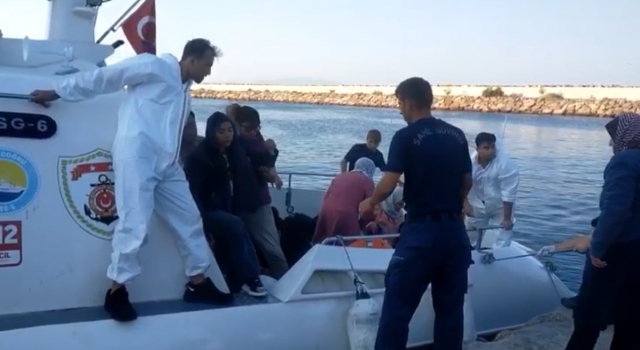 Çanakkale açıklarında geri itilen 17 düzensiz göçmen kurtarıldı