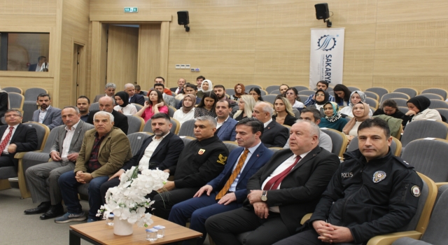 Ferizli ve Söğütlü ilçelerinde Öğretmenler Günü kutlandı
