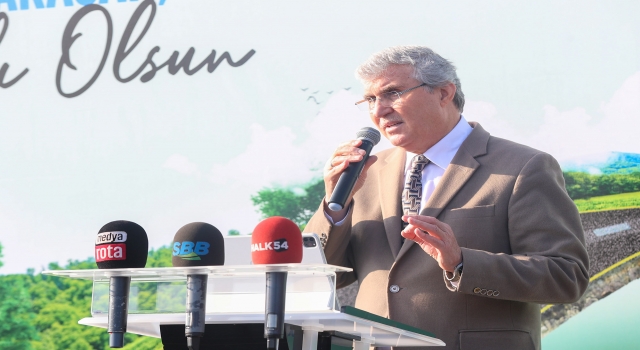 Sakarya Büyükşehir Belediyesi, Pamukova’da 63 kilometrelik yolu yeniledi