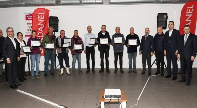 AK Parti’li Turan, Çanakkale’de Dardanel’in kıdem ödülleri törenine katıldı