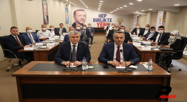 Başkan Yüce, AK Parti İl Başkanlığındaki bayramlaşmaya katıldı