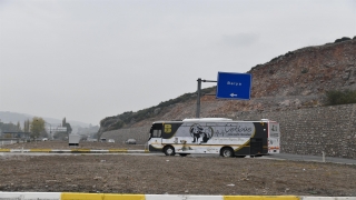 Balıkesir’in gezici veteriner aracı ”Vetbüs” sokak hayvanları için yollarda