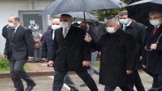 AK Parti Genel Başkanvekili Binali Yıldırım, Sakarya’da cenaze törenine katıldı